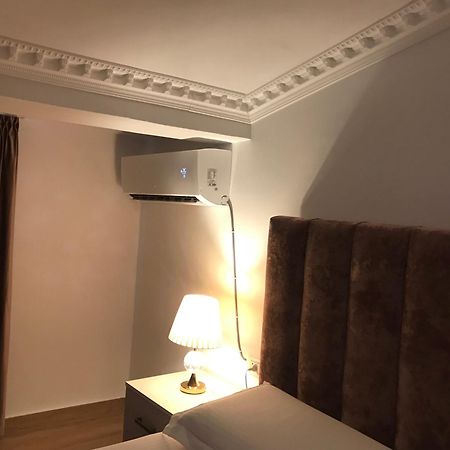 Daily Rent Apartment City Center Elbasan 6 מראה חיצוני תמונה