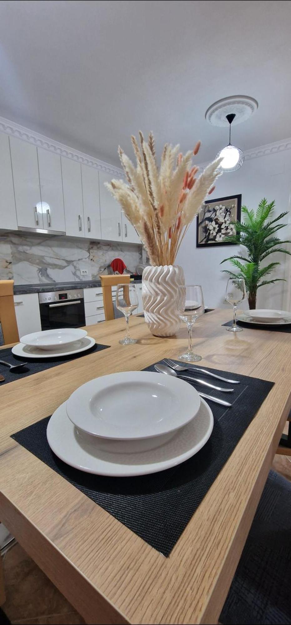 Daily Rent Apartment City Center Elbasan 6 מראה חיצוני תמונה