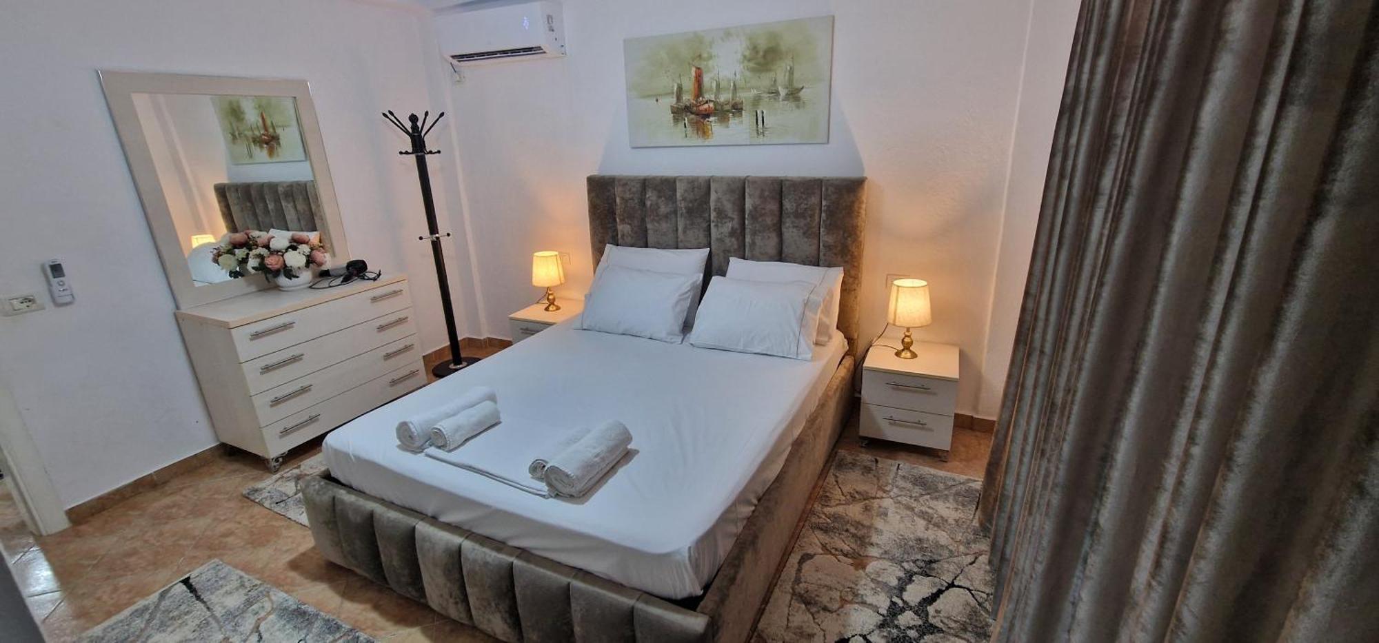 Daily Rent Apartment City Center Elbasan 6 מראה חיצוני תמונה