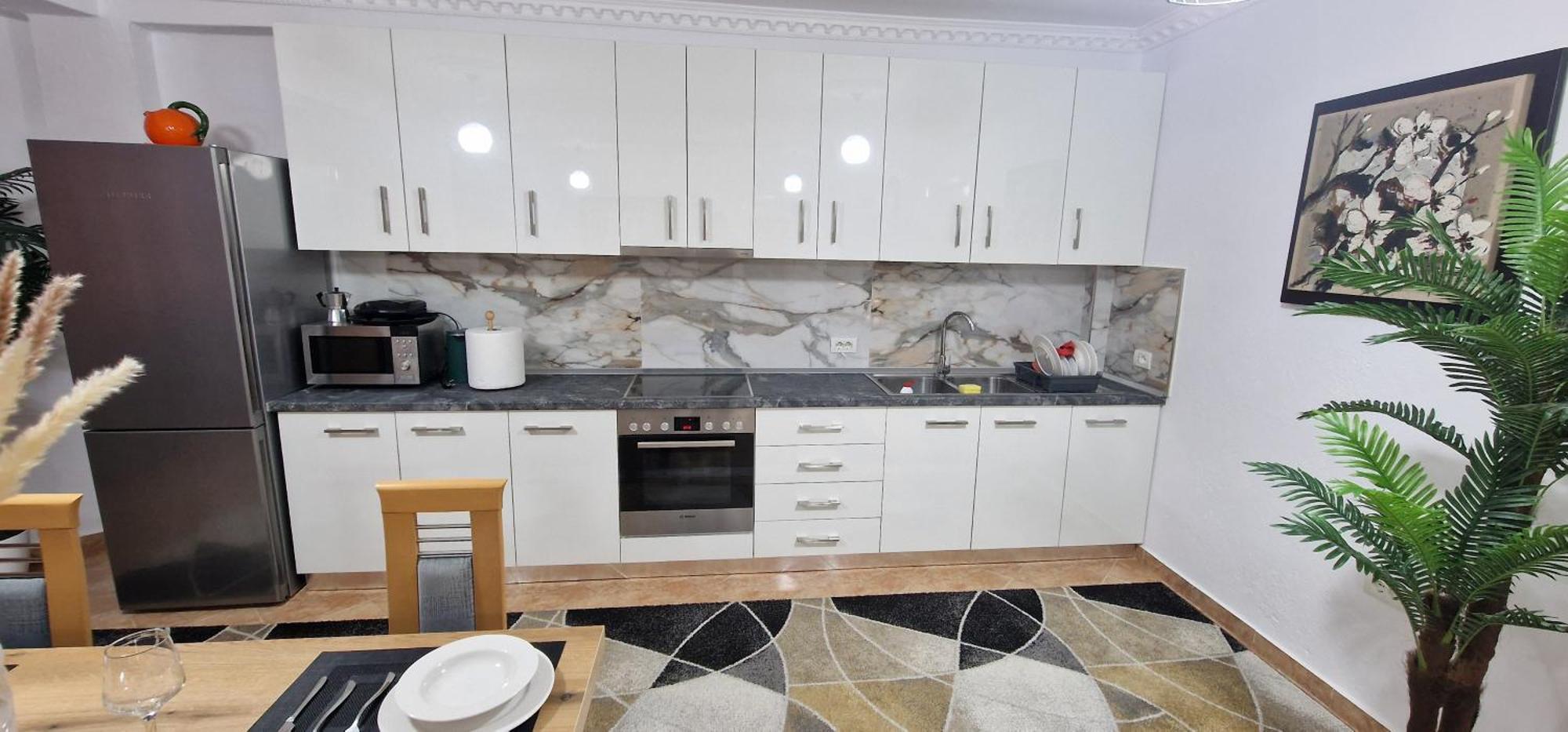 Daily Rent Apartment City Center Elbasan 6 מראה חיצוני תמונה